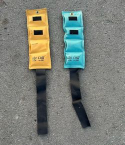 Exercise - Heavy Duty 3 & 4 Pound Ankle Weights in Very Good Condition, by The Cuff.