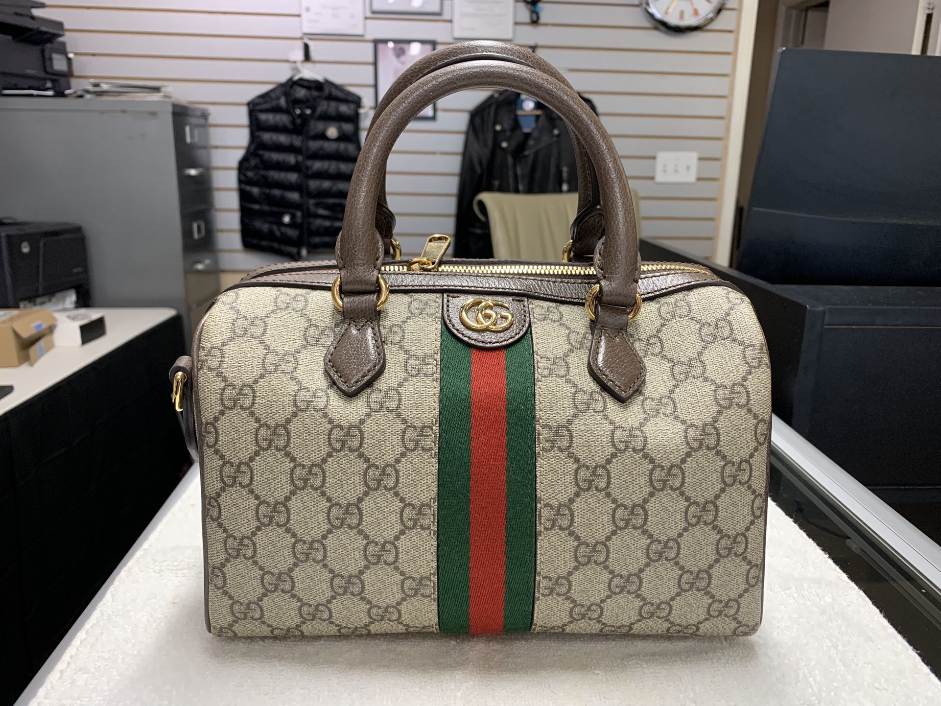 Gucci GG Supreme Ophidia Medium Boston Bag