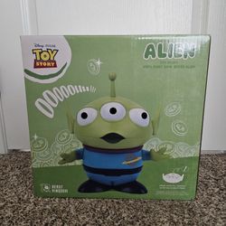 Beast Kingdom Alien Bank