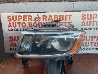 2014 Grand Cherokee Headlight Driver Halogen OEM ⚡️ 2016
