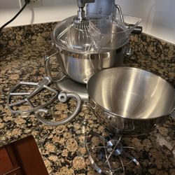 Kitchen Aid 6qt Bowl-lift Stand Mixer Plus Accessory Bowl And Wish