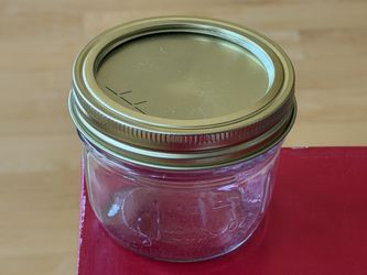 Mason Jar 4oz with Lid 12 New