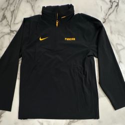 Men's Nike Black Mizzou Tigers Sideline Coaches Lightweight Jacket - LIKE NEW