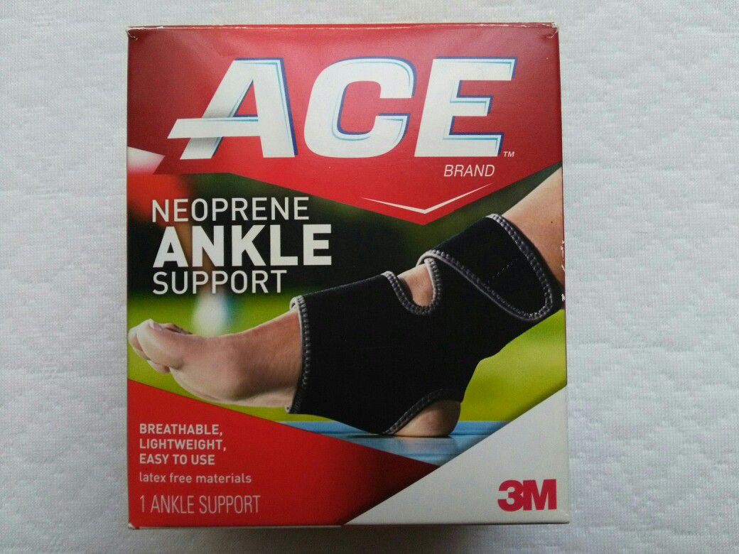 ACE Neoprene Ankle Support