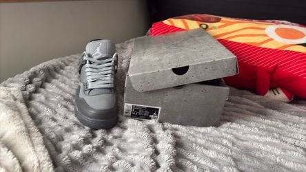 jordan 4 wet cement size 9