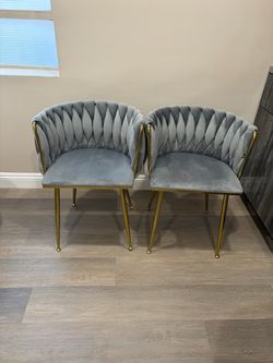 2 chairs
