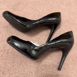 New Size 12 Black High Heels Pumps Shoes 
