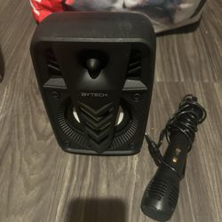 Mini Speaker/Karoke Machine 