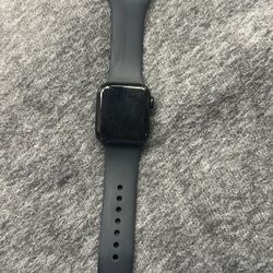 Apple Watch SE 2nd generation (GPS)