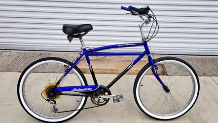 Vintage Schwinn Cruiser Supreme Bicycle 7-speed
