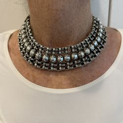 Gorgeous Silver Necklace 
