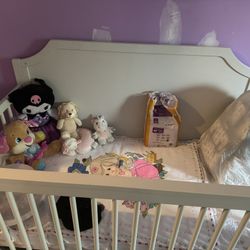 Baby Crib And Mattress 