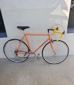 Vintage Colnago Super Road Bike – Restored – Campagnolo – Made in Italy