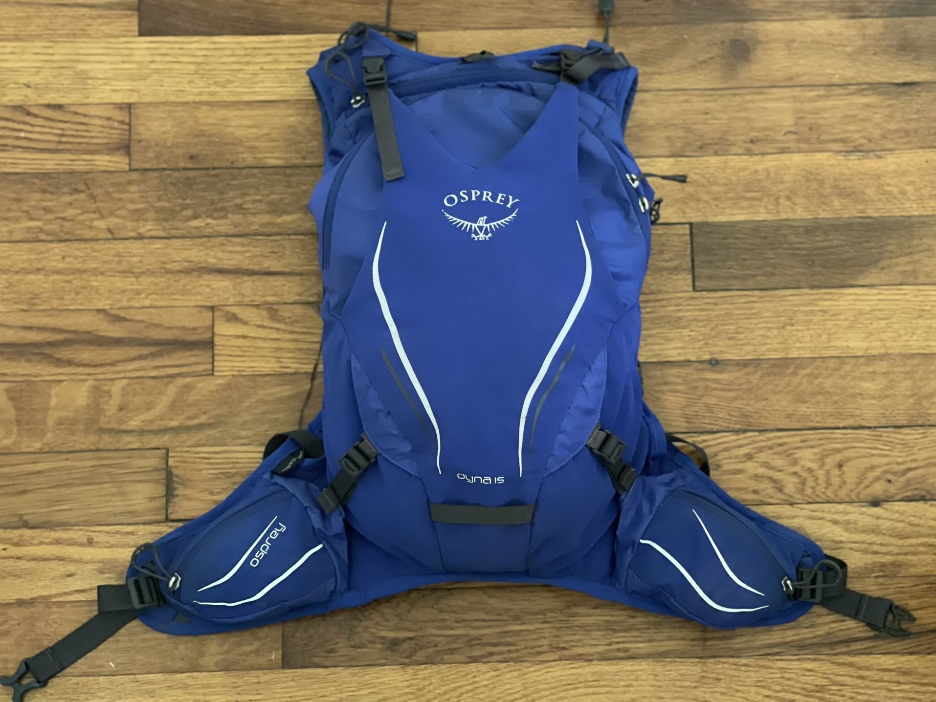 Osprey Dyna 15 Backpack (Like New)