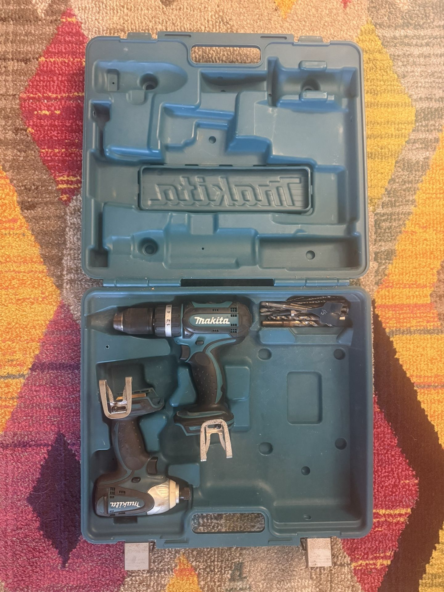 Makita Drill And Impact Driver With Case