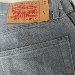 Levi’s 