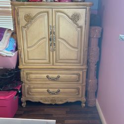 Antique bedroom set