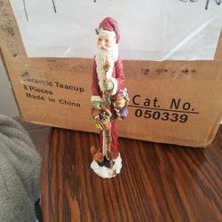 Christmas Statue, 10 Inches 