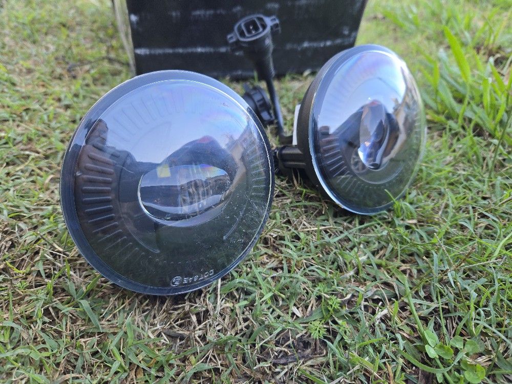 Fog Light For Chevy Or Gmc