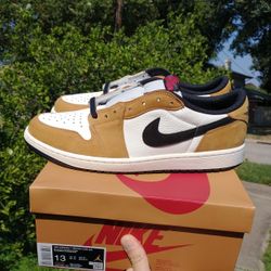 New Air Jordan 1 Retro Low Men Size 13 Rookie Of The Year