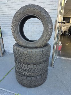 35x12 50 20 Toyo