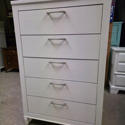 Modern White 5 Drawer Tall Dresser