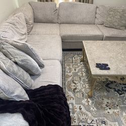L Shape Couch Great Conditions 