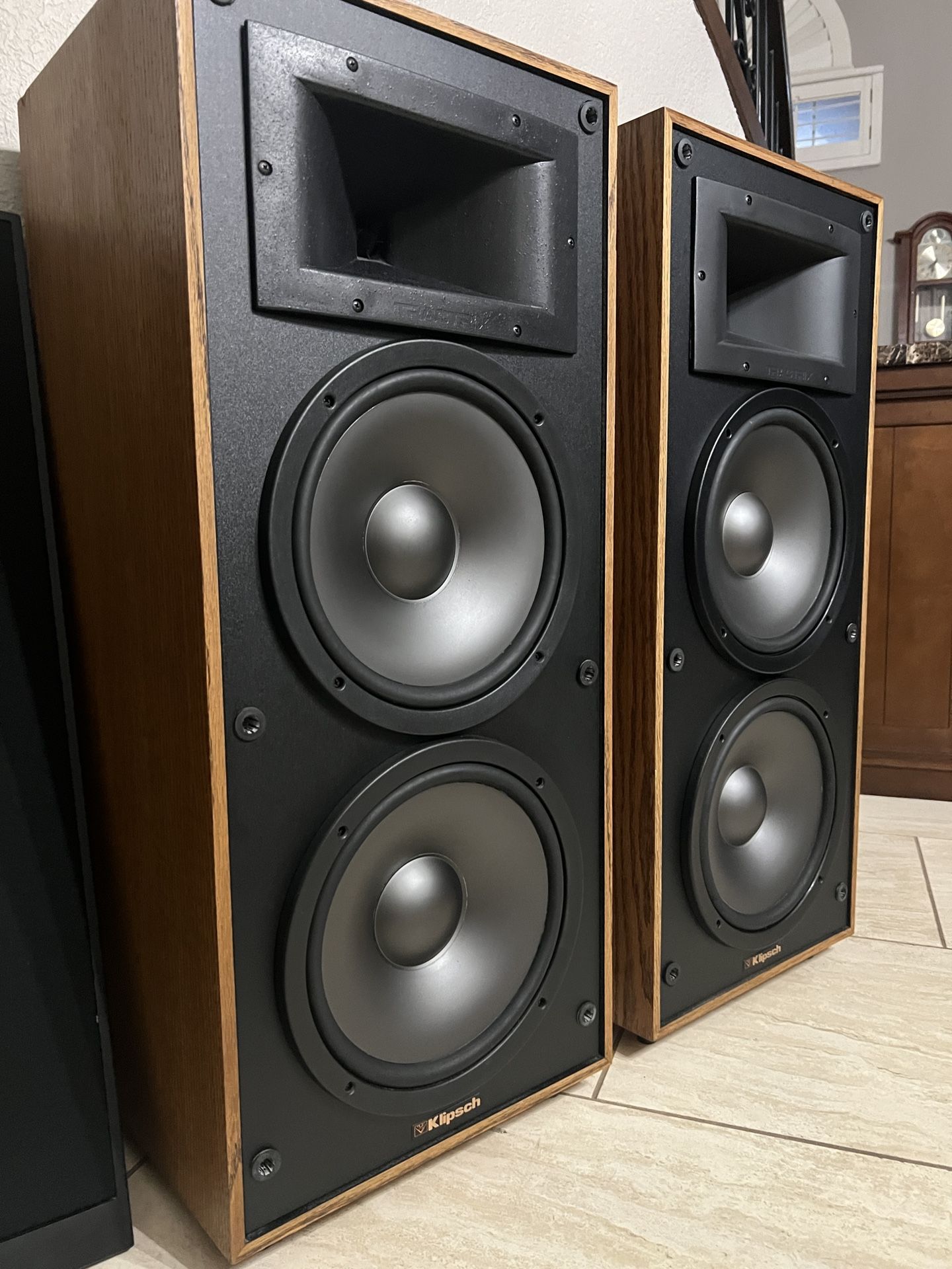 Klipsch 4.2 Floor Standing Speakers