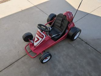 Radio Flyer Ultimate 24V Go-Kart Battery Powered Ride-On For Ages 3-8, Up To 8mph
