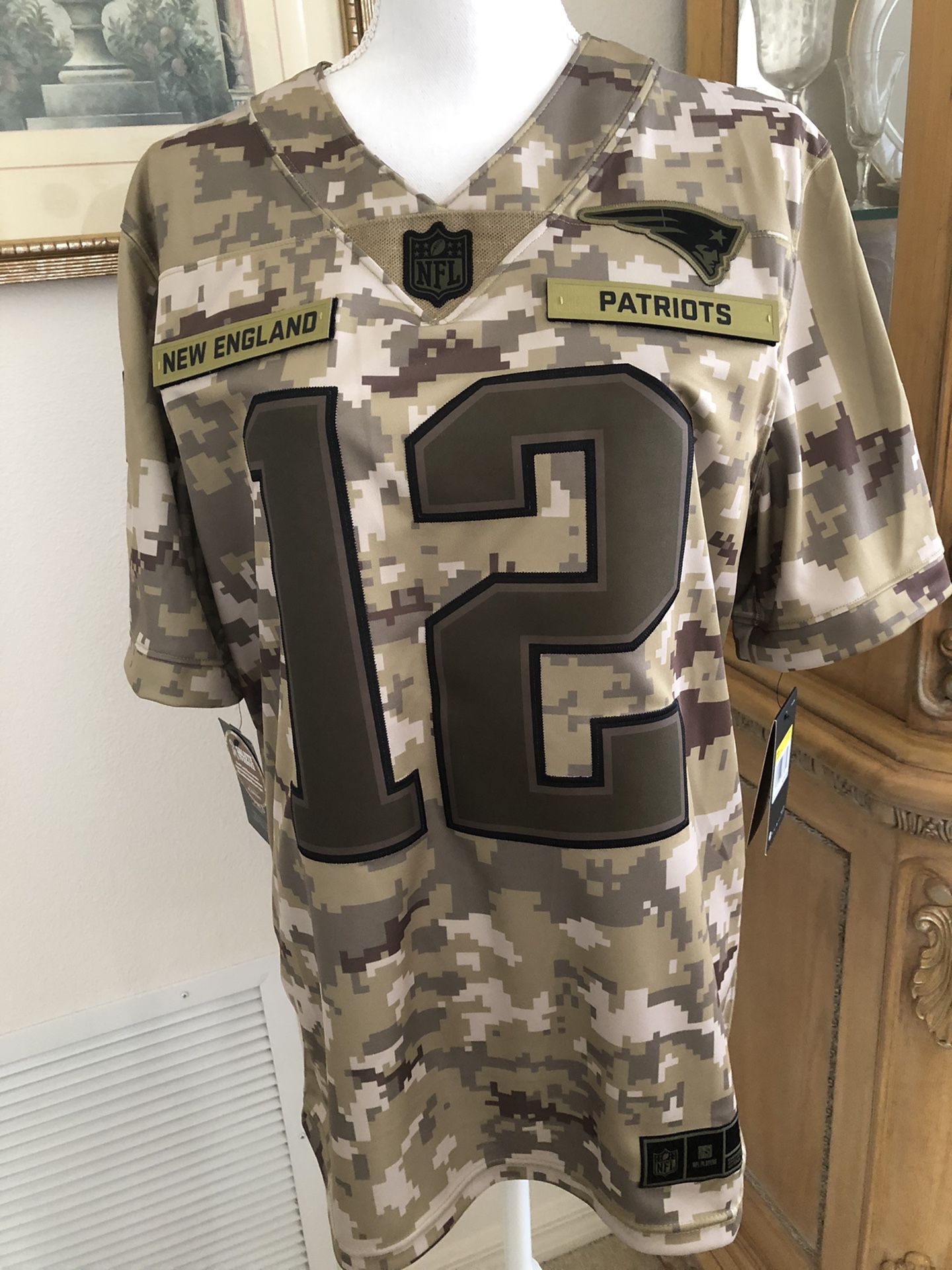 Authentic Nike New England Patriots Tom Brady # 12 Camouflage Team Jersey Brand New $170