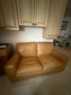 tan couch (in great condition)