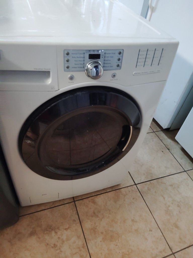 Kenmore Washer Works Great.