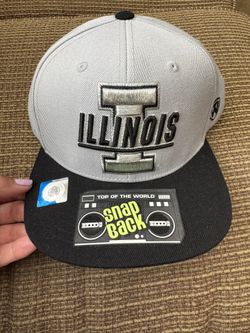 Brand New ILLINOIS Gray SnapBack Baseball Hat