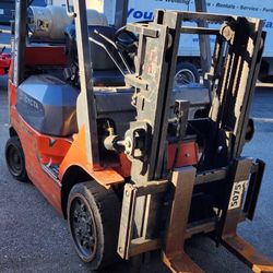 2006  Toyota Forklift