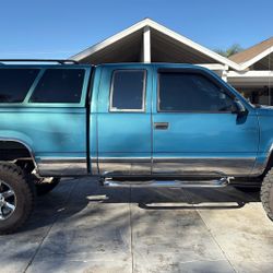 97 Chevy P/up Z71 4/4 Low Low Original Miles 41K