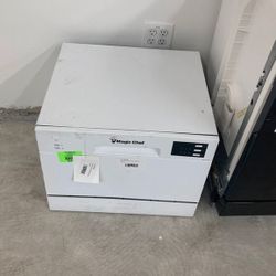 Magic Chef DISHWASHER MCSCD6W5