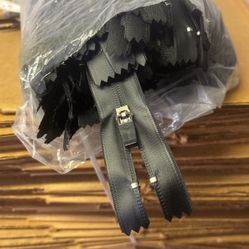 600 Zippers Wholesale Prices!!