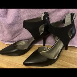 Tahara High Heel Black Size 8 Pumps