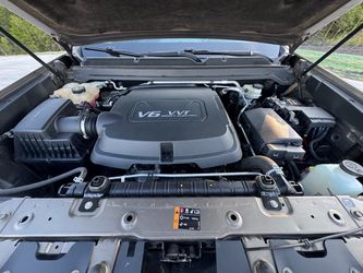 V6 VVT Direct Injection Engine