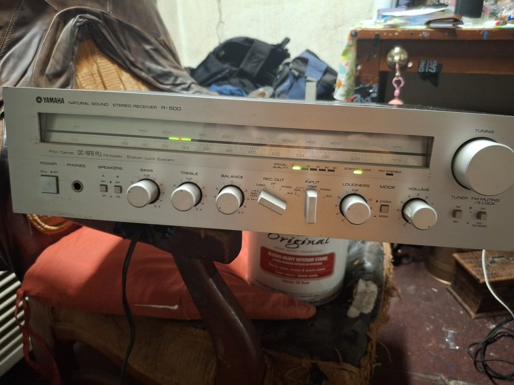 Yamaha Stereo Receiver
