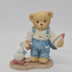 NEW CHERISHED TEDDIES Alex BEAR Boy With Sailboat And Goose FIGURINE BOX 368156


MINT CONDITION,  STORED IN THE BOX

Box in good condition,  minimal 