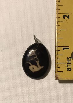 Necklace pendant (seed)