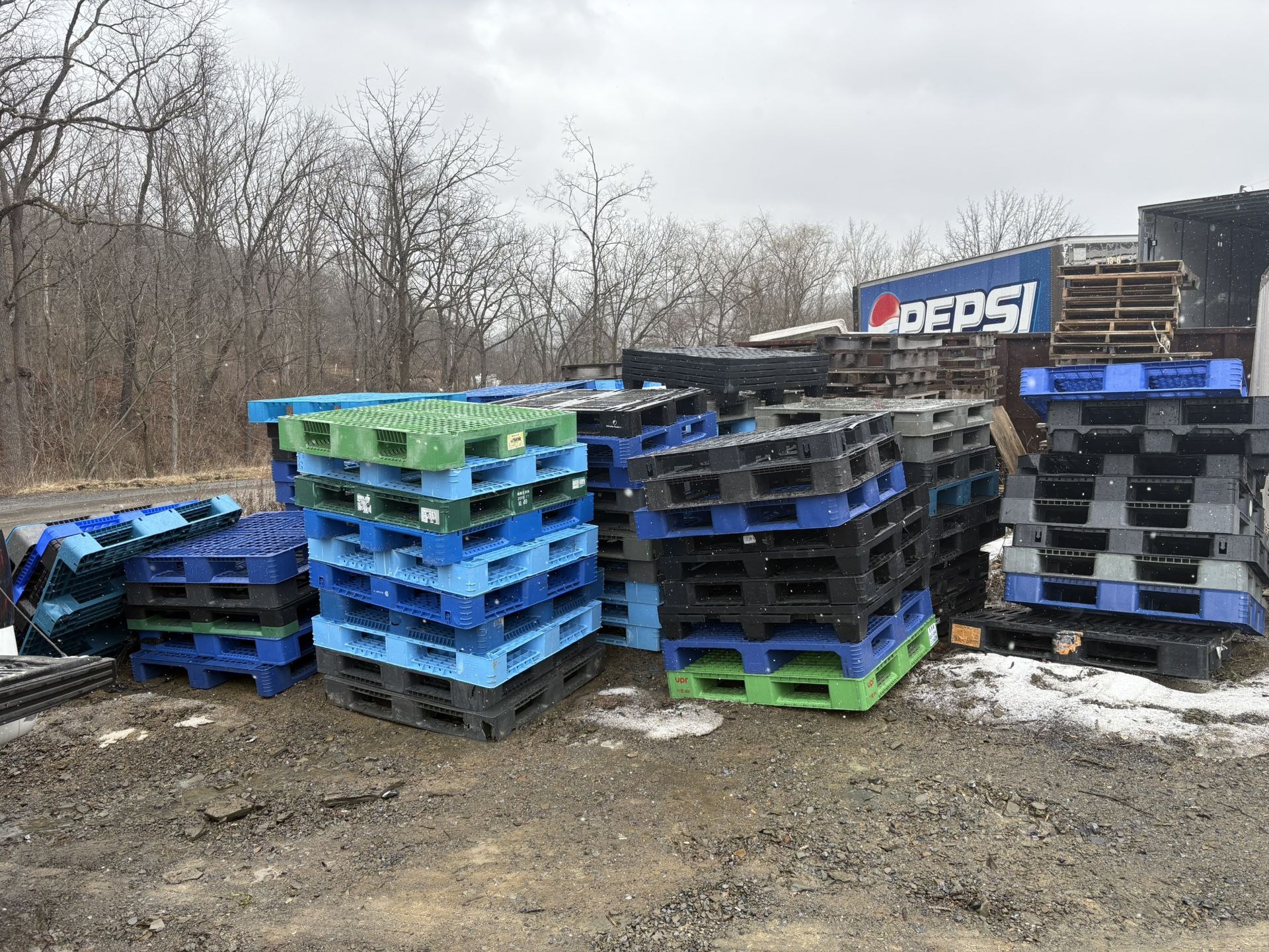 Plastic Skids