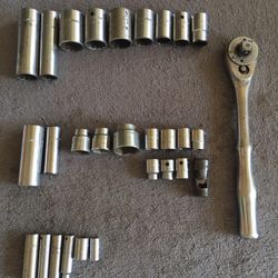 Cornwell Mixed tySockets And 1/2” Ratchet