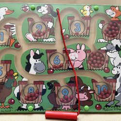 Melissa & Dough Magnetic Wand Number Maze