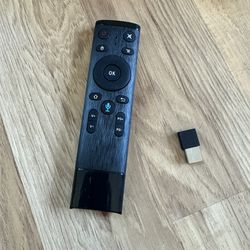 2.4G Wireless Remote Control with USB Receiver