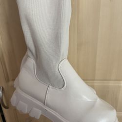 Botas Muy Bonitas 