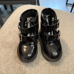 Toddler Girl Boots $2