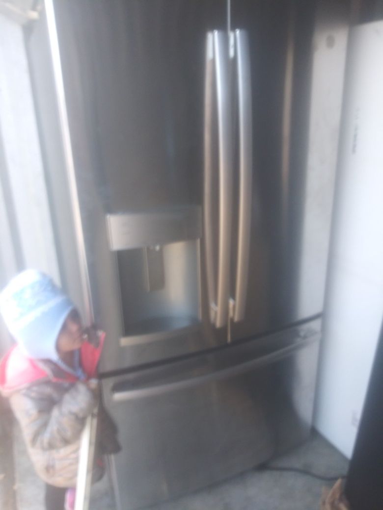 Refrigerator stainless steel