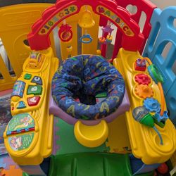 Activity Center / Walker